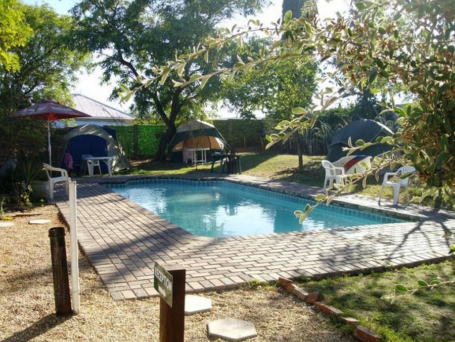 Oasis Shanti Backpackers Oudtshoorn Bagian luar foto