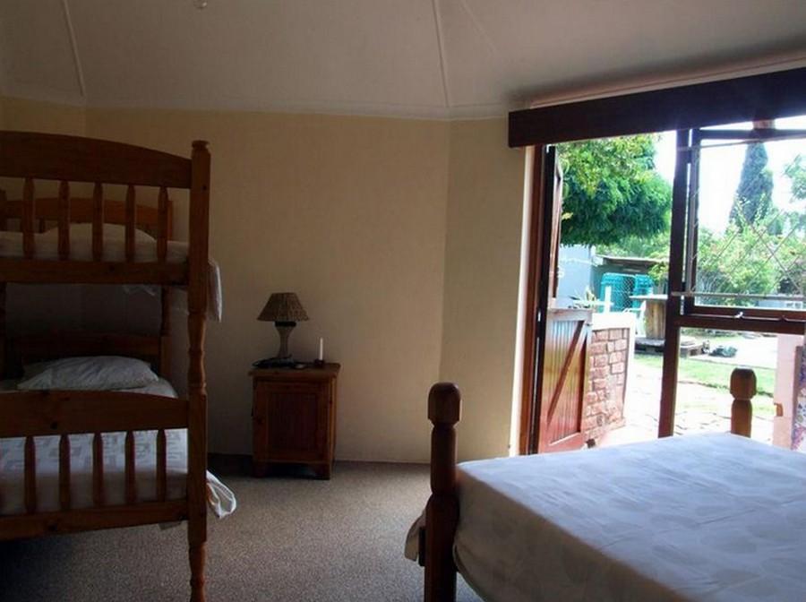 Oasis Shanti Backpackers Oudtshoorn Bagian luar foto